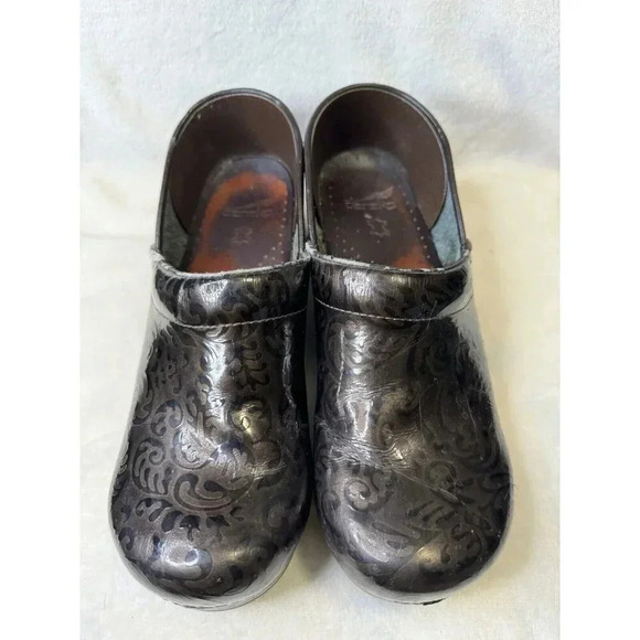 DANSKO Brown Floral Tooled Leather Clogs Shoes Womens US Size 9 EU 42 - Picture 5 of 8